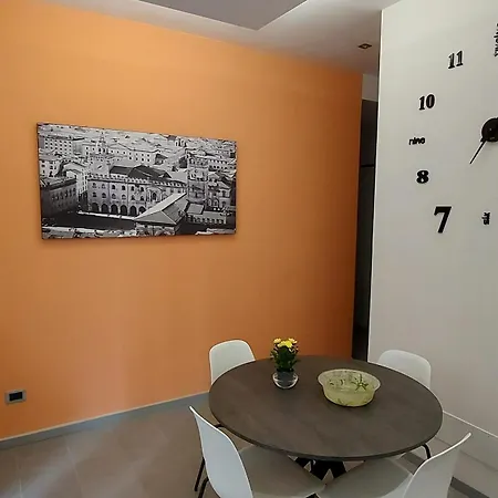 Unangolodibologna Appartamento